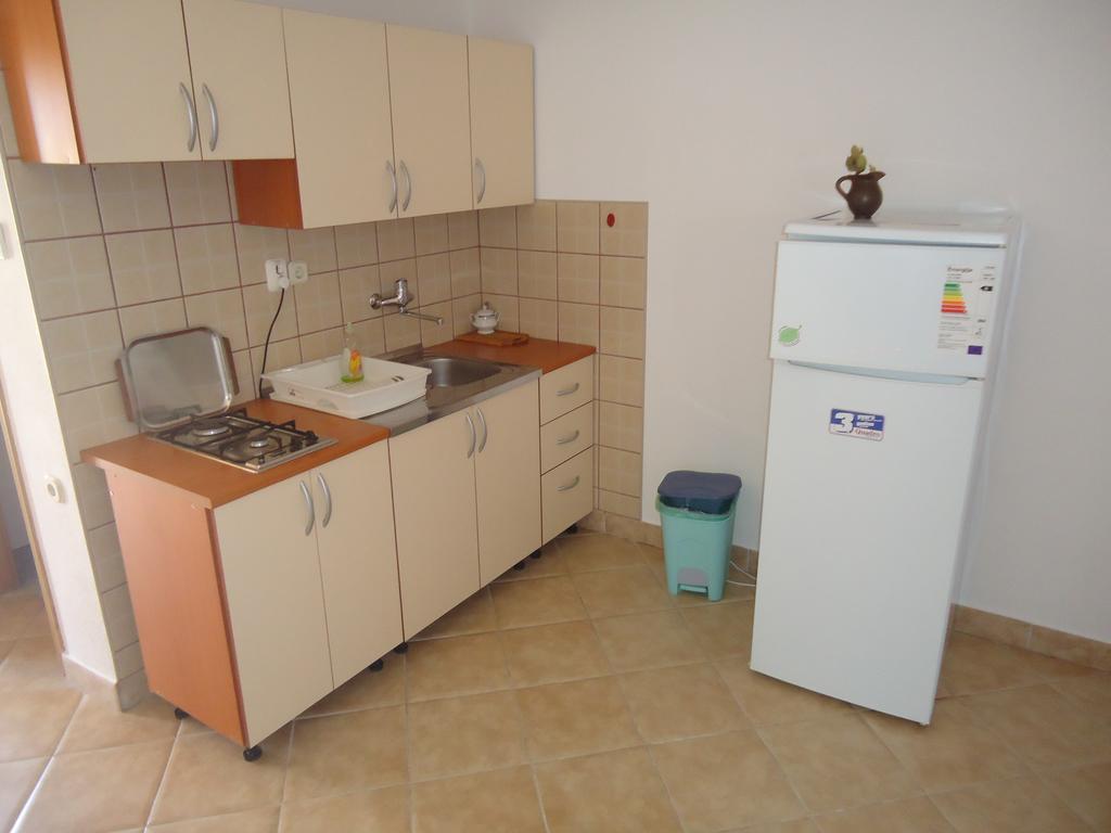 Apartments Di Gallo Jezera Room photo